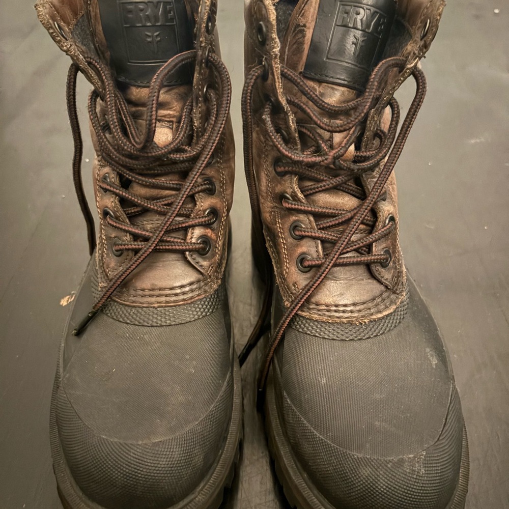 Frye Alaska Lace Up boot